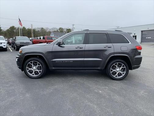 2018 Jeep Grand Cherokee Sterling Edition