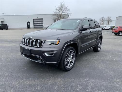 2018 Jeep Grand Cherokee Sterling Edition