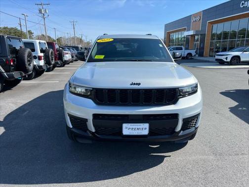 2025 Jeep Grand Cherokee L Altitude