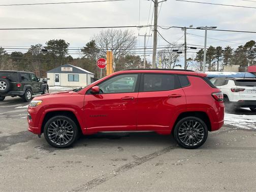 2022 Jeep Compass (RED) Edition