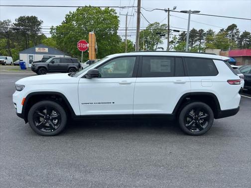 2025 Jeep Grand Cherokee L Altitude