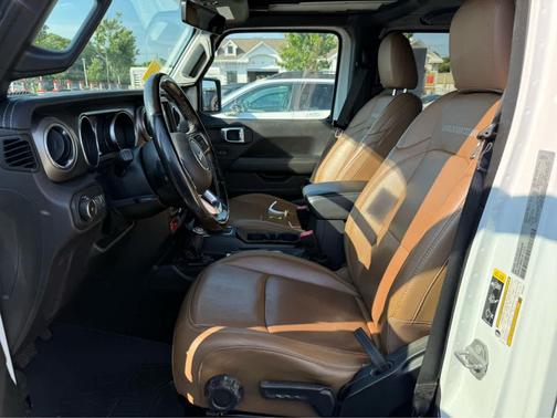 Bright White Clearcoat 2021 Jeep Wrangler Unlimited Rubicon