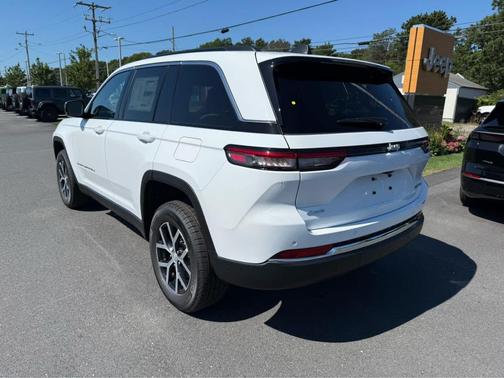 2025 Jeep Grand Cherokee Limited X