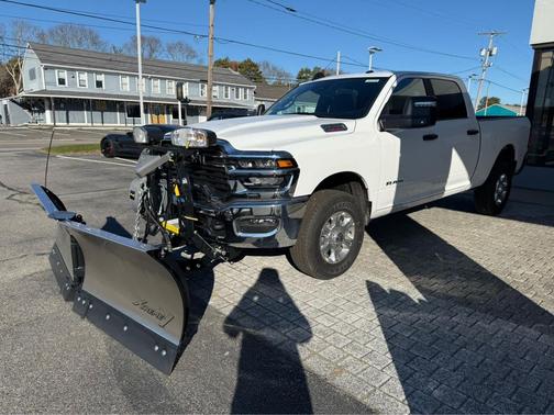 2026 RAM 3500 Big Horn 4x4 Crew Cab 64 Box