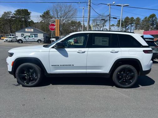 2025 Jeep Grand Cherokee Limited X