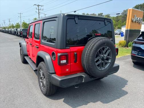 2025 Jeep Wrangler Sport S