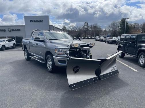 2021 RAM 2500 Tradesman 4x4 Crew Cab 64 Box