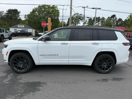 2025 Jeep Grand Cherokee L Summit