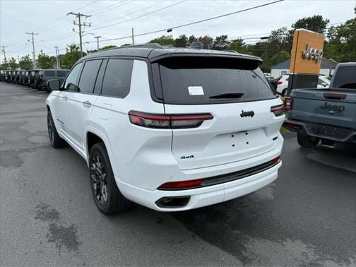 2025 Jeep Grand Cherokee L Summit