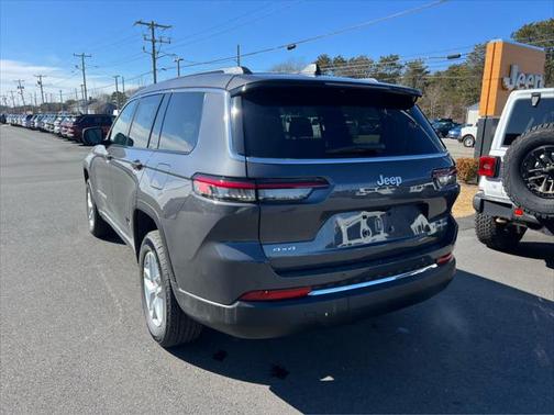2025 Jeep Grand Cherokee L Laredo
