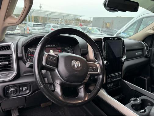 2022 RAM 2500 Laramie 4x4 Crew Cab 64 Box