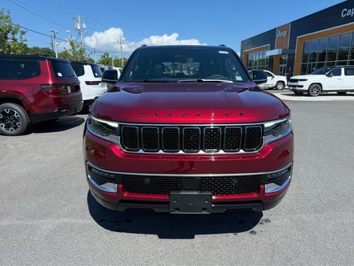 2025 Jeep Wagoneer Series III Super