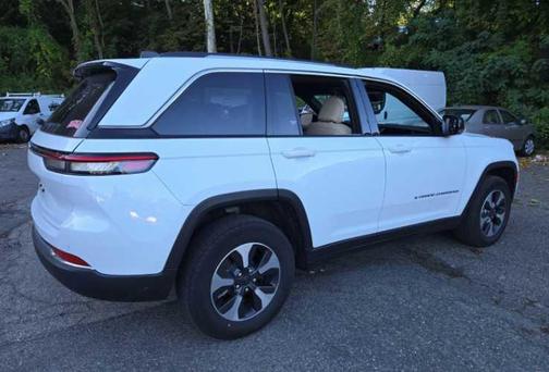 2023 Jeep Grand Cherokee 4xe Base