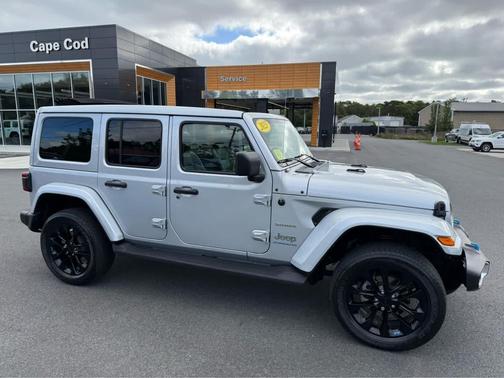 2023 Jeep Wrangler 4xe Sahara