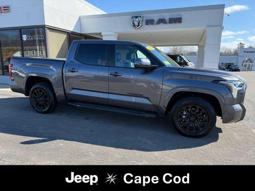 2024 Toyota Tundra SR5