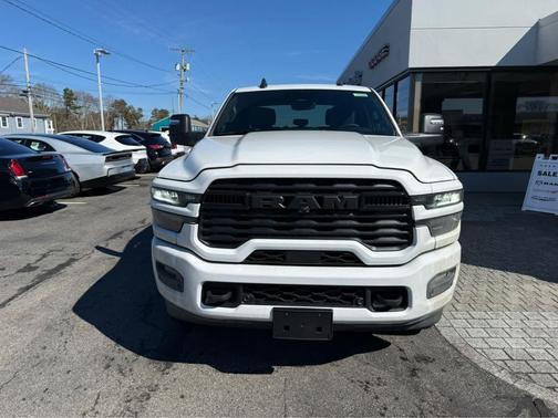 2026 RAM 2500 Big Horn 4x4 Crew Cab 64 Box