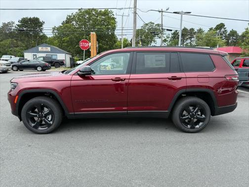2025 Jeep Grand Cherokee L Altitude