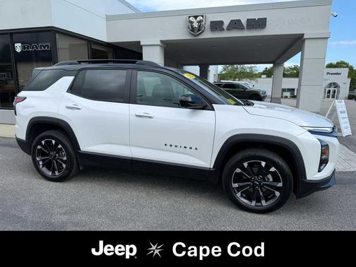 Iridescent Pearl Tricoat 2025 Chevrolet Equinox AWD RS