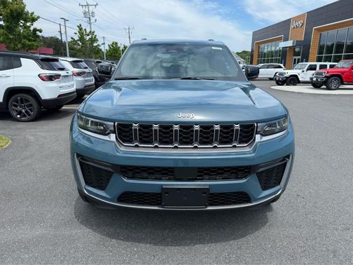 Steel Blue 2026 Jeep Grand Cherokee Limited
