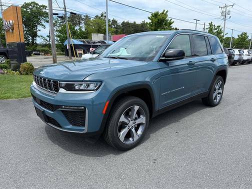 Steel Blue 2026 Jeep Grand Cherokee Limited
