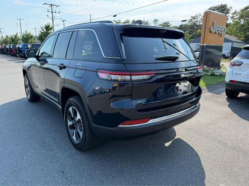 Midnight Sky 2023 Jeep Grand Cherokee 4xe Base