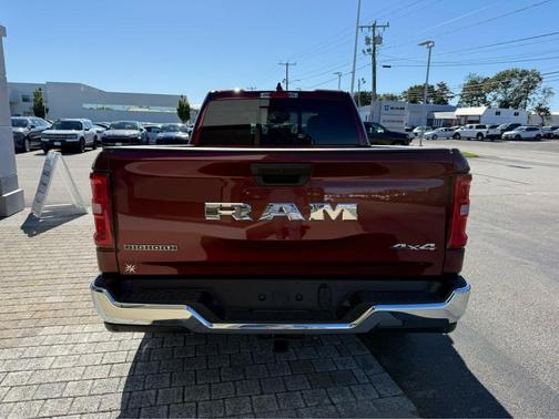 2025 RAM 1500 Big Horn/Lone Star
