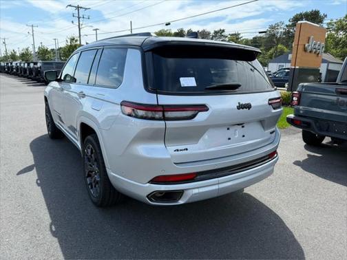 2025 Jeep Grand Cherokee L Summit