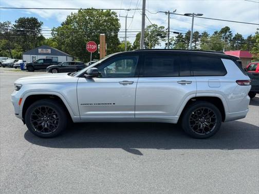 2025 Jeep Grand Cherokee L Summit