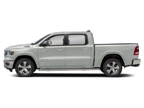 Ivory White Tri-Coat Pearlcoat 2024 RAM 1500 Laramie