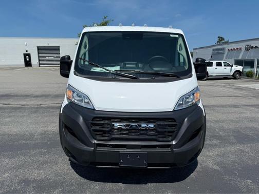 2025 RAM ProMaster 1500 Low Roof