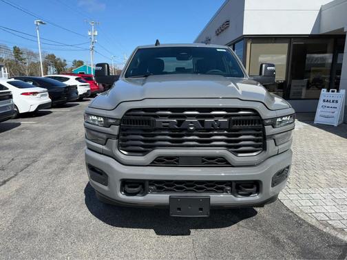 Ceramic Gray Clearcoat 2026 RAM 2500 Big Horn 4x4 Crew Cab 64 Box