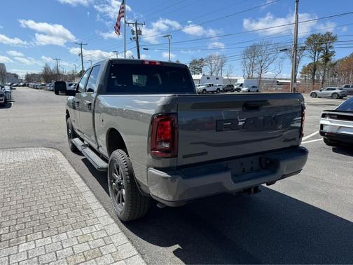 Ceramic Gray Clearcoat 2026 RAM 2500 Big Horn 4x4 Crew Cab 64 Box