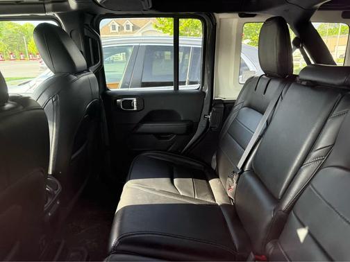 Sting-Gray Clearcoat 2023 Jeep Wrangler 4xe Sahara