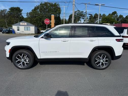 2025 Jeep Grand Cherokee Limited X