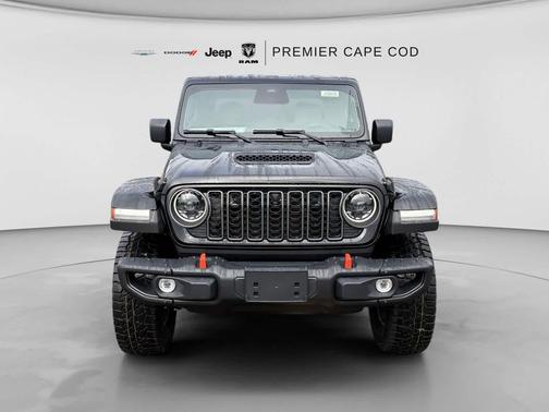 Black Clearcoat 2027 Jeep Gladiator Mojave X 4x4