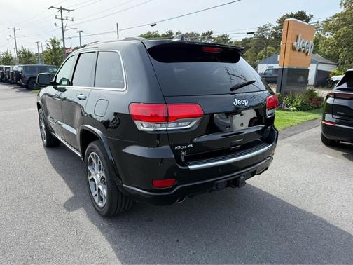 2021 Jeep Grand Cherokee Overland