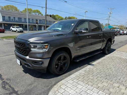 Granite Crystal Metallic Clearcoat 2022 RAM 1500 Big Horn/Lone Star
