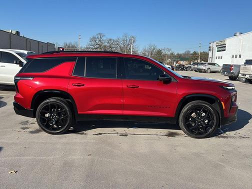 2025 Chevrolet Traverse RS