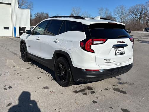 2023 GMC Terrain AWD AT4