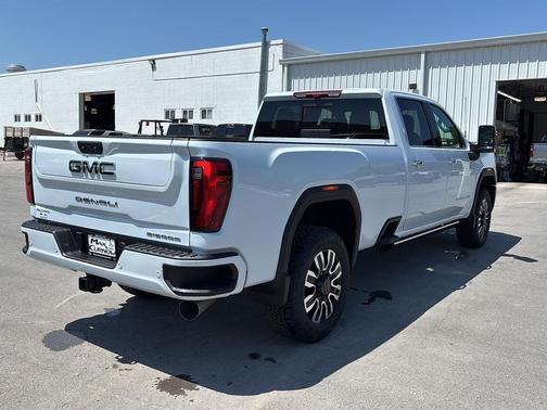 Glacier White Tricoat 2026 GMC Sierra 3500 Denali