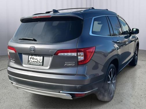 2021 Honda Pilot Touring 8-Passenger
