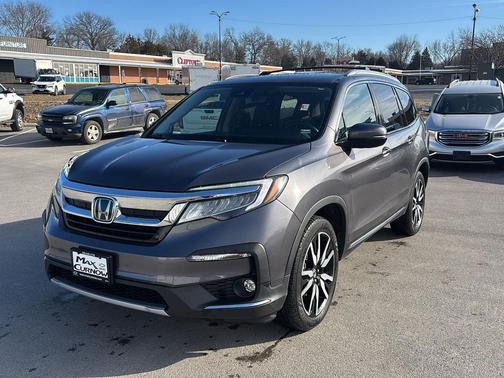 2021 Honda Pilot Touring 8-Passenger