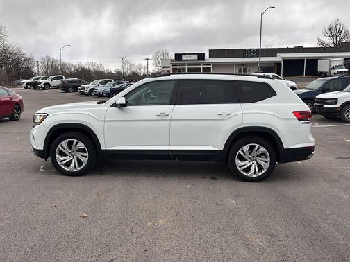 2021 Volkswagen Atlas 3.6L SE w/Technology