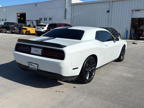 White Knuckle Clearcoat 2021 Dodge Challenger R/T