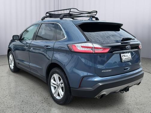Blue Metallic 2019 Ford Edge SEL