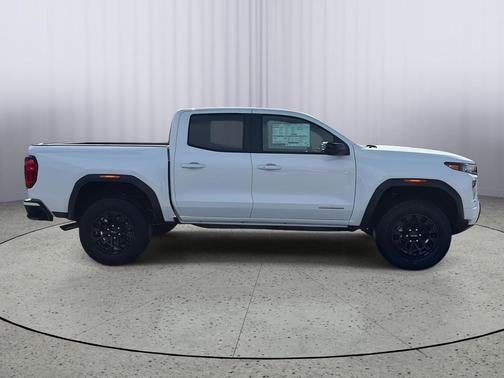Summit White 2026 GMC Canyon Elevation