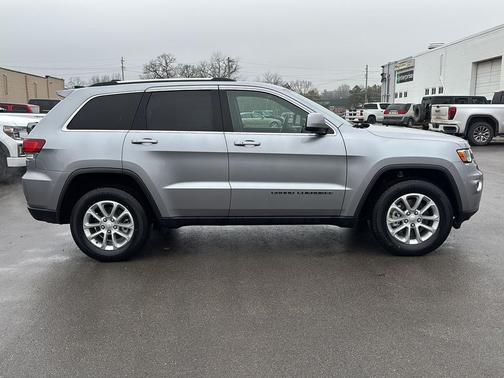 2021 Jeep Grand Cherokee Laredo