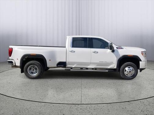 2022 GMC Sierra 3500 Denali