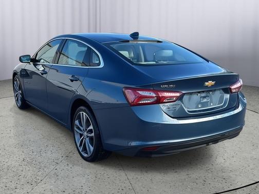 Lakeshore Blue Metallic 2024 Chevrolet Malibu FWD 2LT