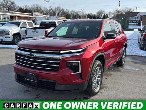 2025 Chevrolet Traverse LT